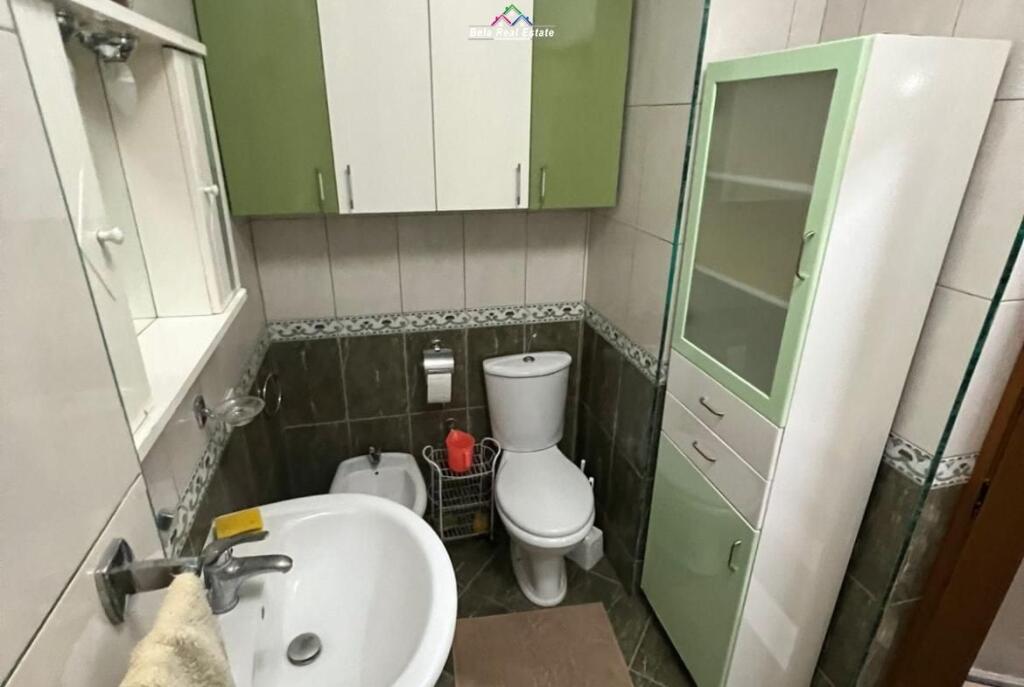 Apartament Me Qera 1+1 Ne Astir ( ID B2101458) Tirane