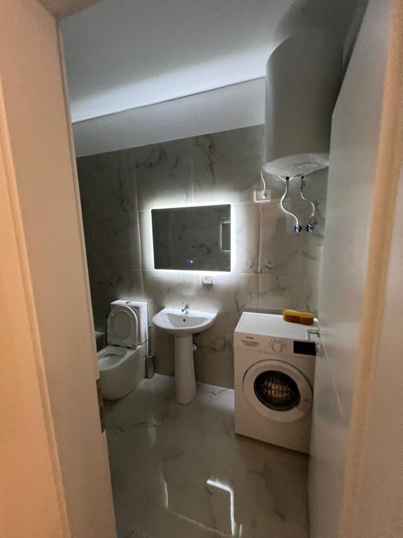 Apartament me qera 3+1+ballkon