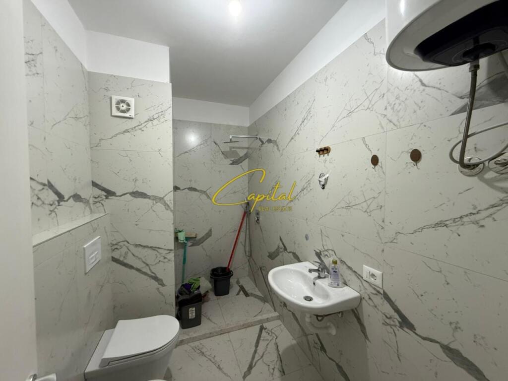 OFFICE FOR RENT 110 M2 DIBRA STREET 50,000 LEKE