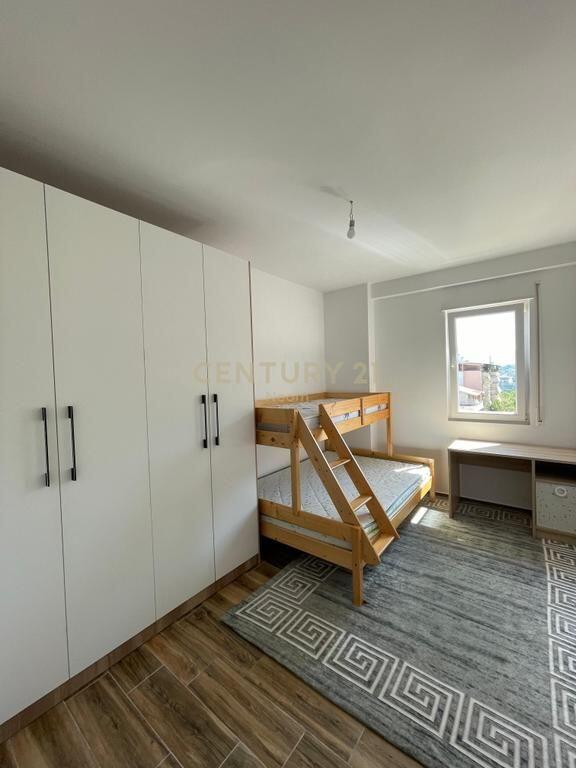 Appartamento 2+1+Posto Auto in Vendita a Kodra e Diellit. 250.000 € /Mese