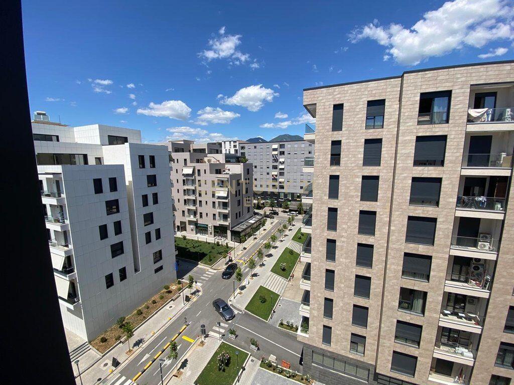 2 parking spaces for sale at Erli Complex, Porcelain