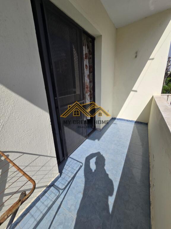 SHITET APARTAMENT AFER VILA KORAL!