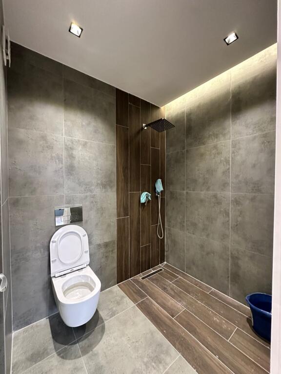 Shitet Apartament 3+1+2+Depo-Ish Alpha Bank, Astir