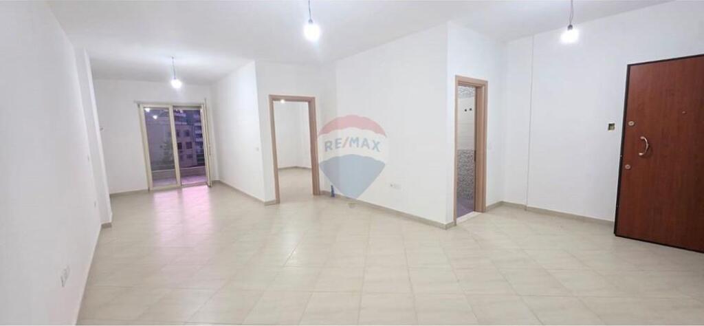 Apartament - Për Shitje - Linzë, Tiranë(ID: 530561005-20)
