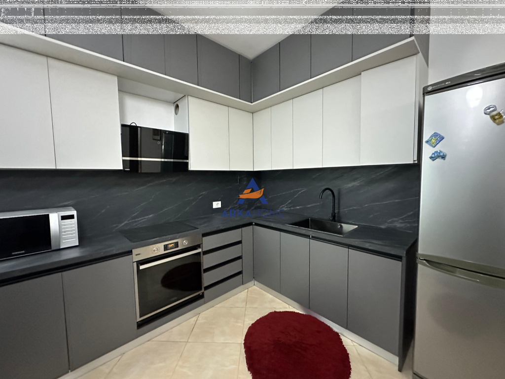 JEPET APARTMENT ME QERA 2+1+BALLKON "JORDAN MISJA" 800 EURO