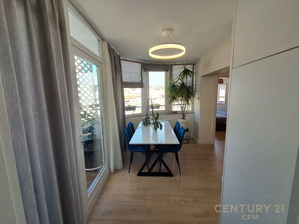 Komuna e Parisit shitet apartamant 2+1!