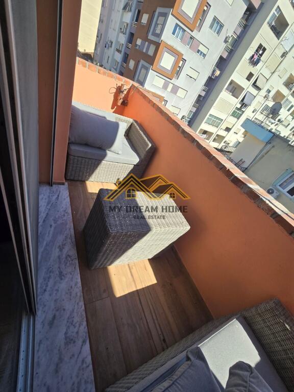 Jepet me Qera Apartamenti 2+1 tek Kopeshti Sotir Noka,Durres