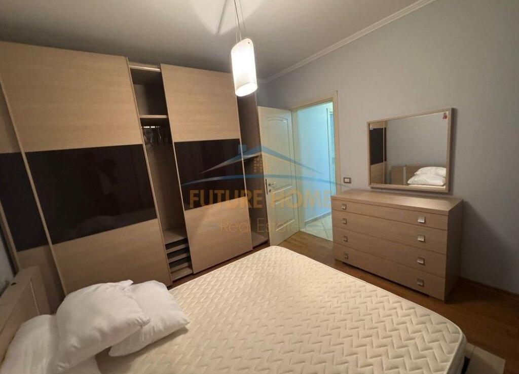 Affitto, Appartamento 2+1, Via Asim Vokshi, Tirana.