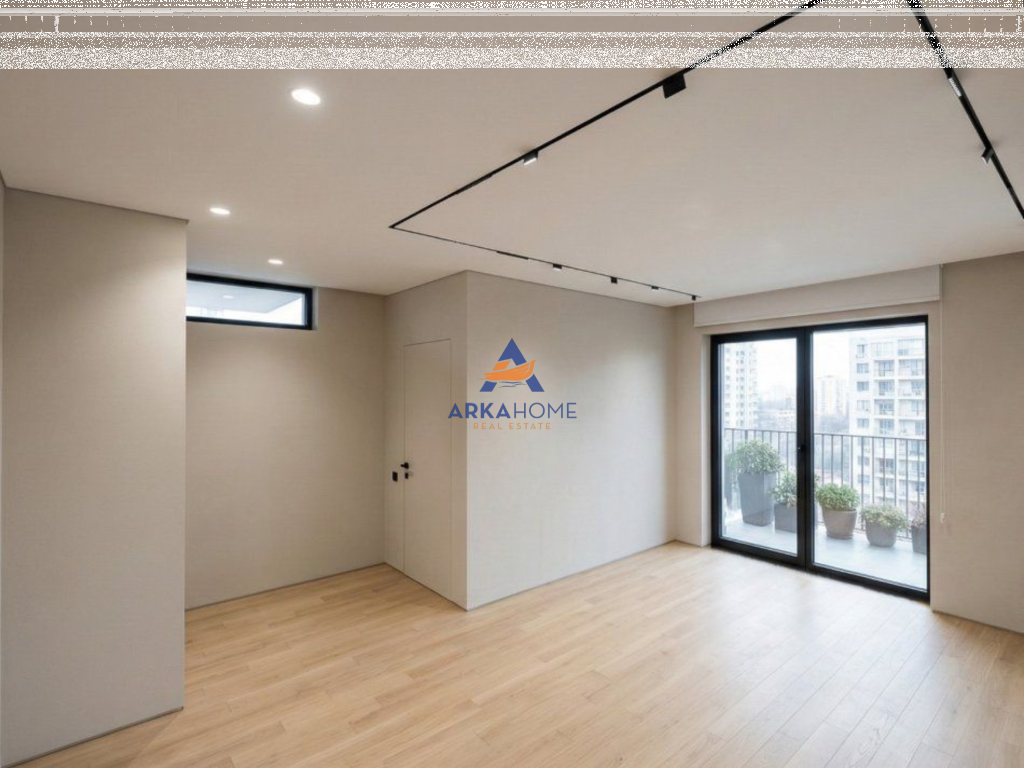 JEPET ME QERA AMBJENT BIZNES 83M2 "LIQENI I THATË" 150.000 LEKE