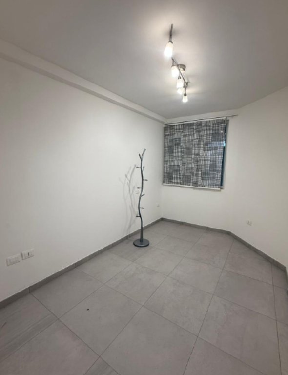 🏡 APARTAMENT 2+1 ME QIRA – MYSLYM SHYRI