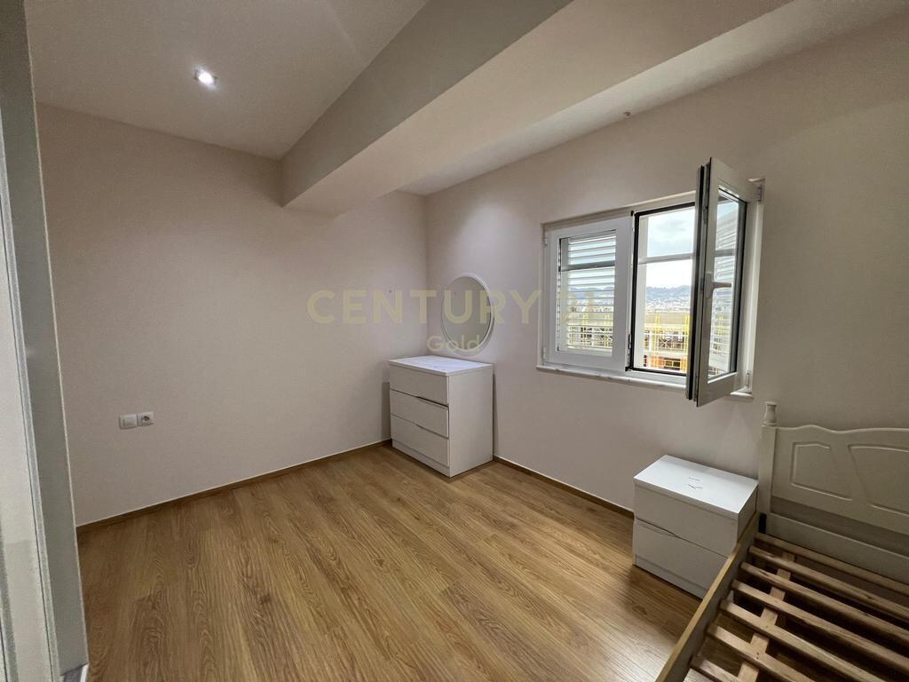 Apartament 2+1+2 per qira ne Laprake