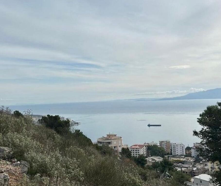 Shitet tokë në Sarandë – 440 m² | Mundësi ideale investimi 150,000 €