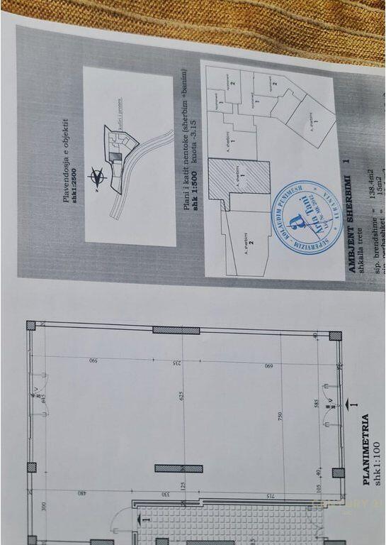 Commercial space for sale at Liqeni i Thate 390,000 €