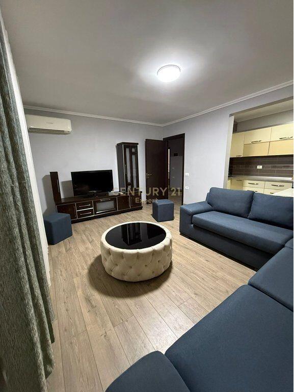 JEPET APARTAMENT 2+1 ME QIRA TE OXHAKU