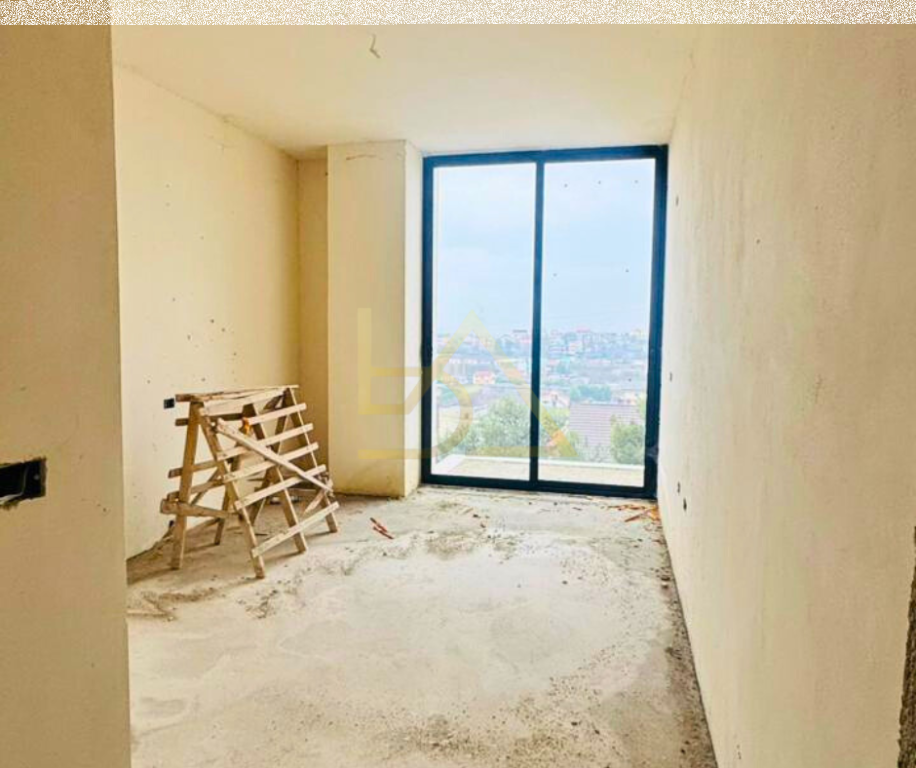 SHITEN APARTAMENTE – ISHULL SHËNGJIN, LEZHË