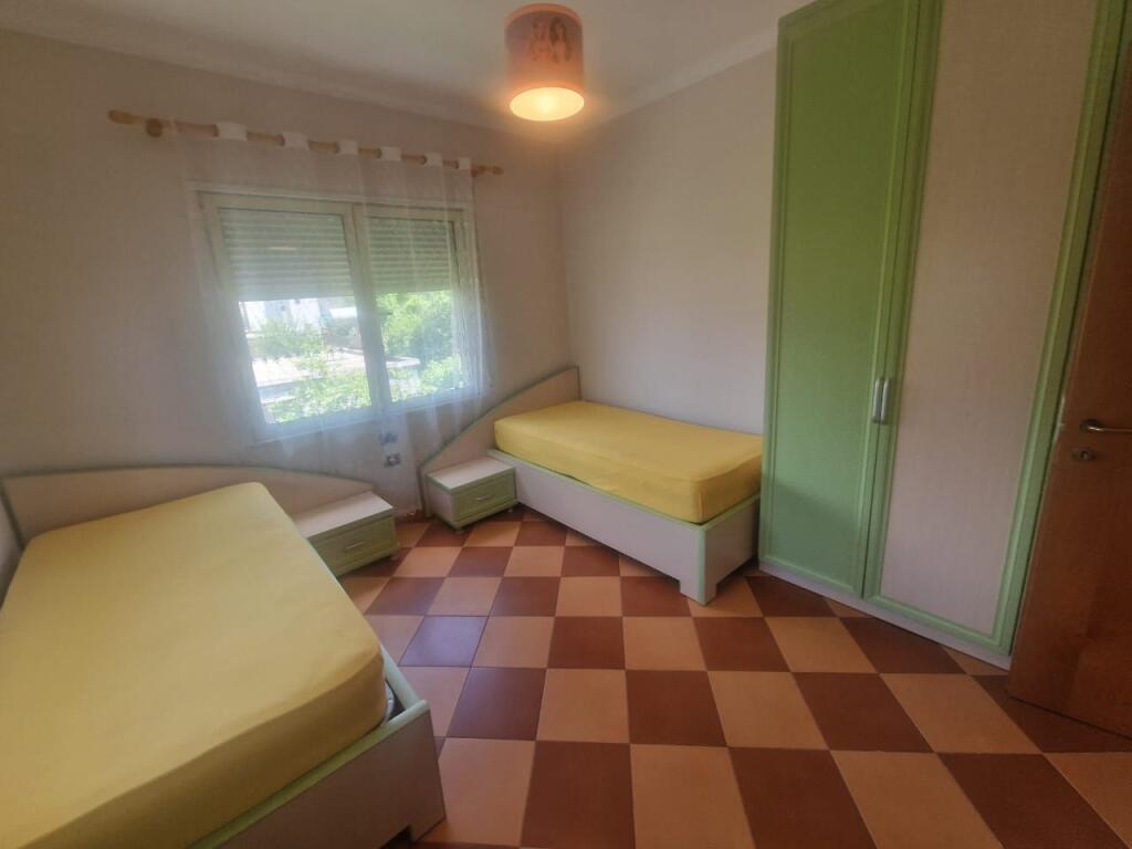 JEPET VILE ME QERA SELITE