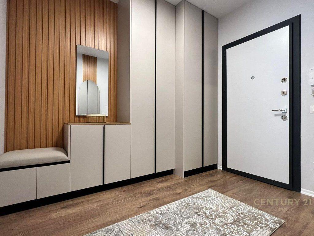 Apartament 1+1dhe post parkimi me qera tek Bulevardi i Ri 700 € /Muaj