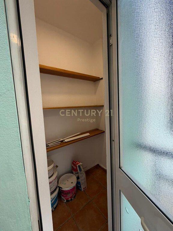 APARTAMENT 3+1+2 ME QIRA, TEK ISH-EKSPOZITA, TIRANE!