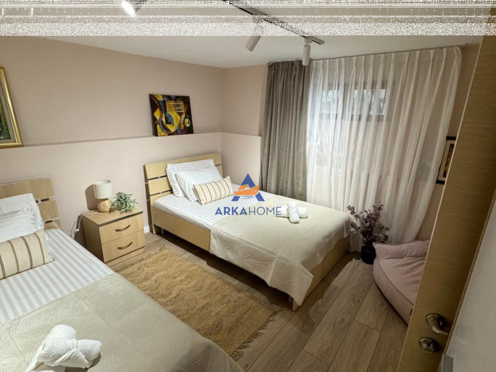 APARTMENT FOR RENT 2+1+VERANDA "ALI DEMI, ALI VISHA STREET" 70,000 LEKE