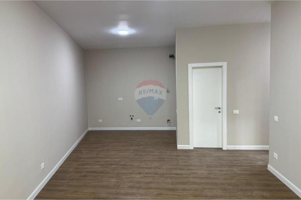 APARTAMENT 1+1 PER SHITJE TE PORTA TIRANA E RE