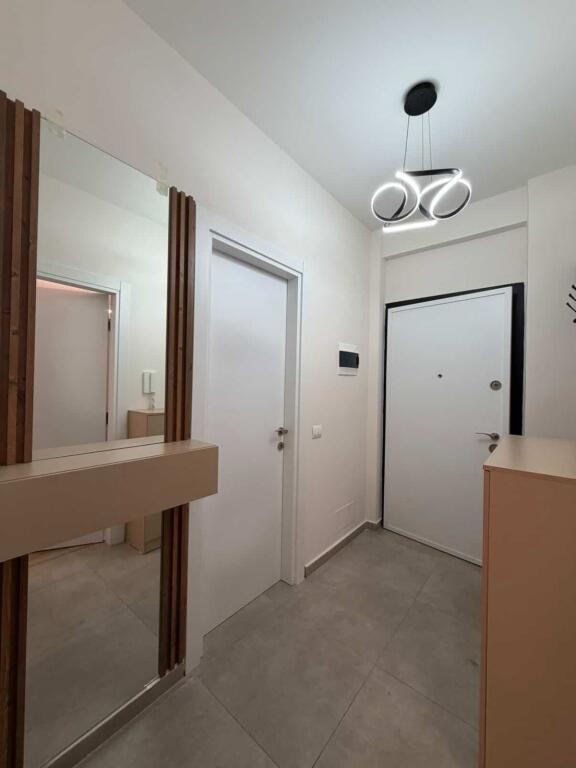 🏡 Jepet apartament 1+1 me qira prane Kika 2, Komuna e Parisit