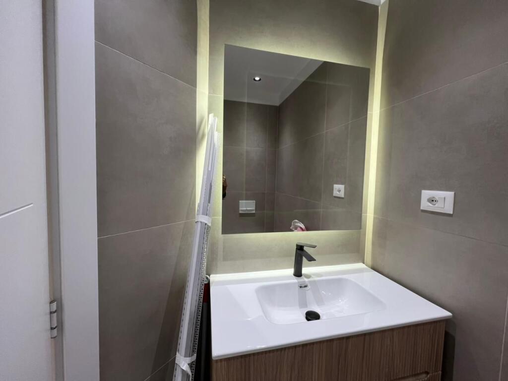 SHITET APARTAMENT 2+1+2 –  ZOGU I ZI !!