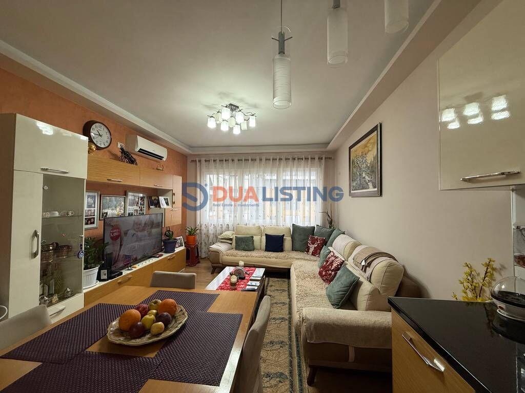 Apartament 2+1+2 në Shitje në Astir, prane Bar Artistit!