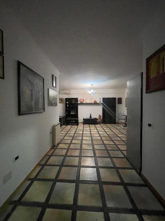 Apartament 2+1+2 me qira - Komuna e Parisit