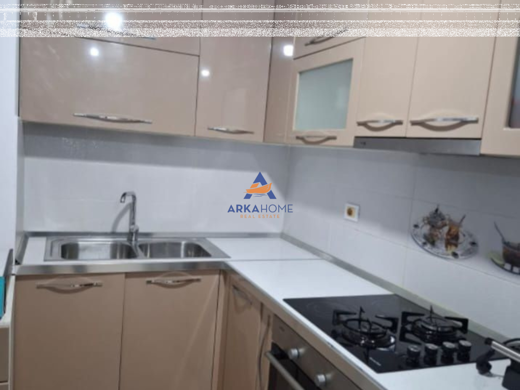 SHITET APARTAMENT 1+1+BALLKON "NE KAMEZ" 85,000,000 LEKË