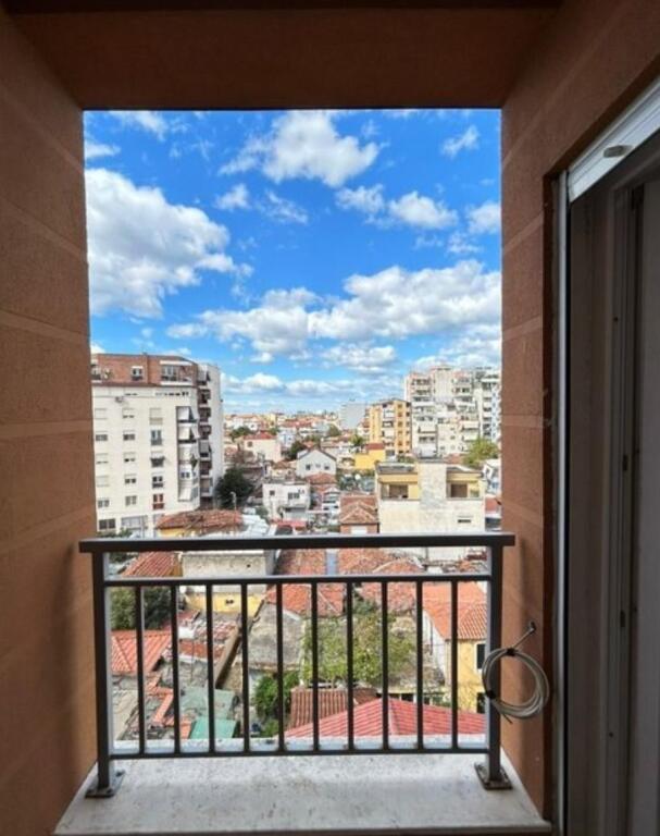 🌟 2+1 with Parking in Shkolla e Kuqe – For Sale in Strategic Location