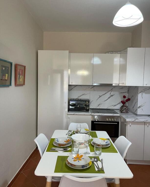 Apartament 2+1 me qira tek Sheshi Wilson!