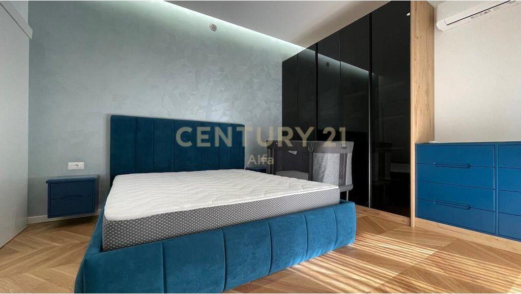 Apartament 3+1+Post Parkimi me qira tek Kopshti Botanik