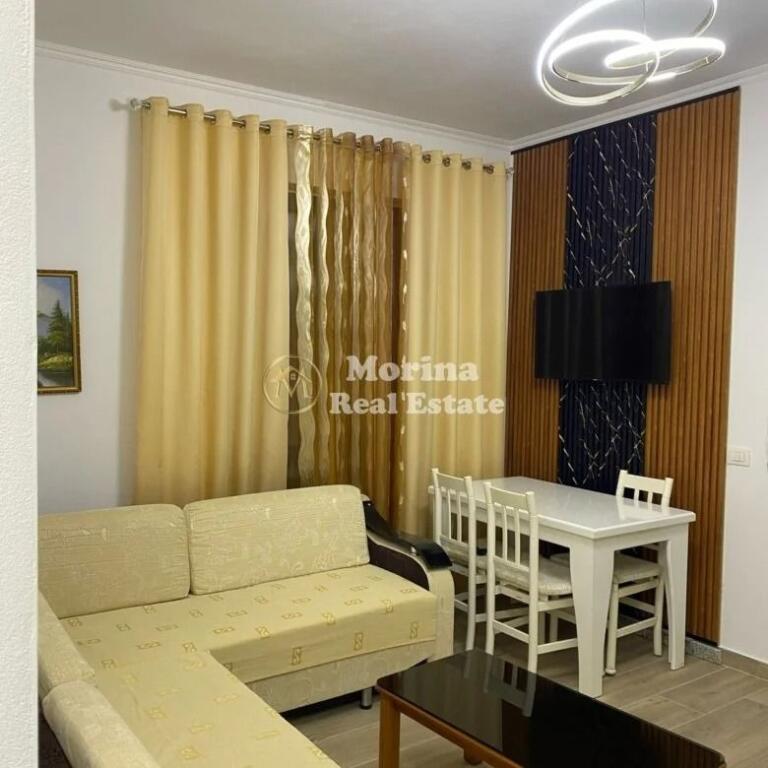 Qera | Vilë 1 + 1 | Kombinat | 400 €/muaj