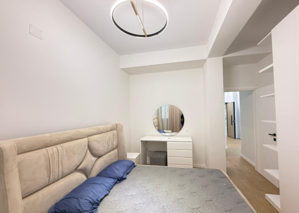 🏡 Apartment 2+1 with Veranda for Rent – Dry Lake