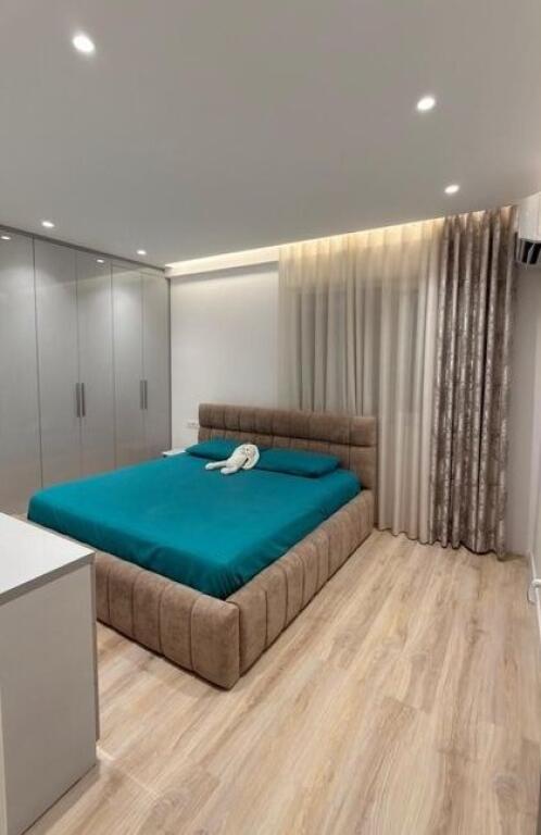 Shitet apartament 2+1 ne Astir