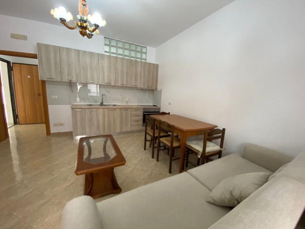 SHITET APARTAMENT 1+1 60 M2 NETO FLORIDA PLAZH DURRES​ 78000  EURO