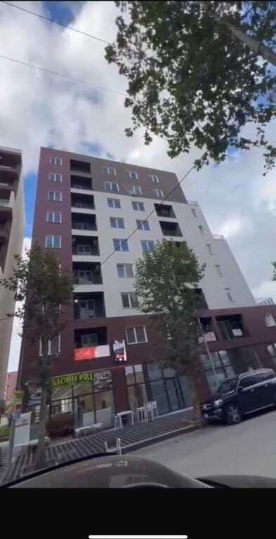 APARTAMENT ME QERA 2+1+BALLKON