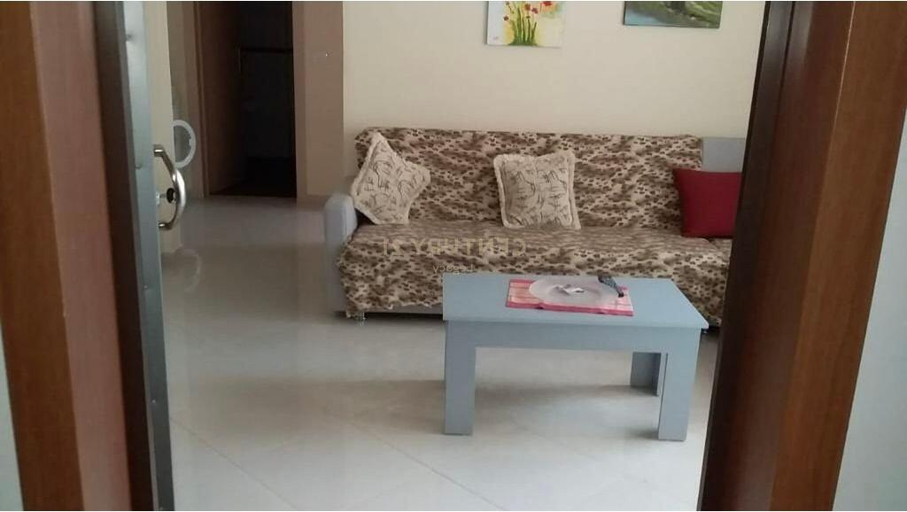 Shitet apartament 1+1 prane Liqenit te Pogradecit 65,000 €