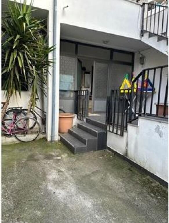 Apartament 1+1+P tek Siri Kodra