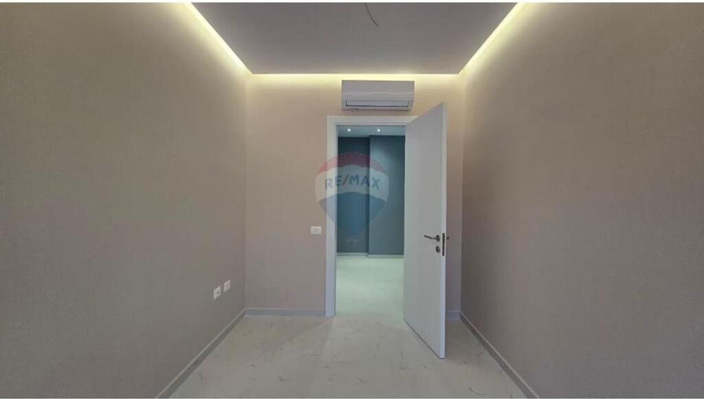 me qira ambient per zyra ose banim plus post Ofrohet me qira ambient per zyra ose banim