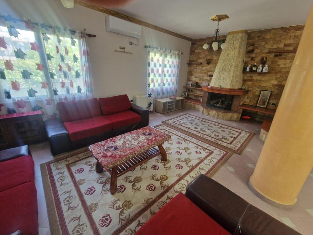 JEPET VILE ME QERA SELITE