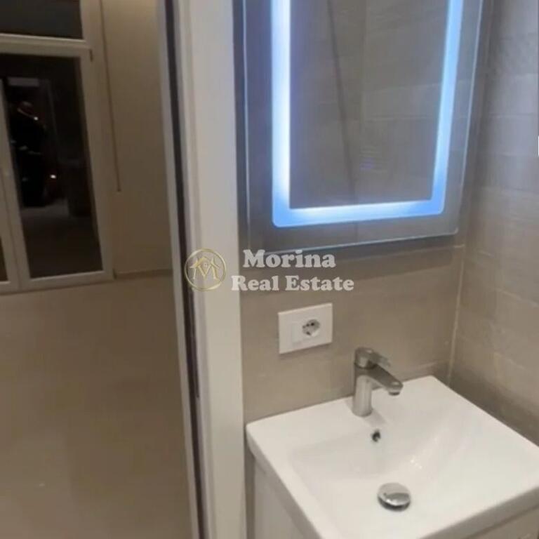 Qera | Garsoniere | Rruga 5 Maji| 300 €/muaj