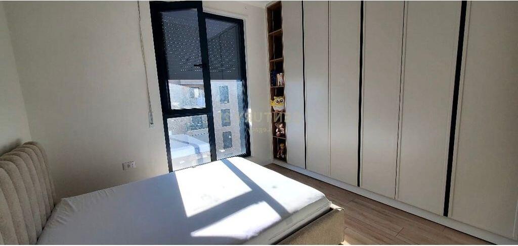 Jepet me qira apartament 2+1 në kompleksin Erli – 750 € / muaj