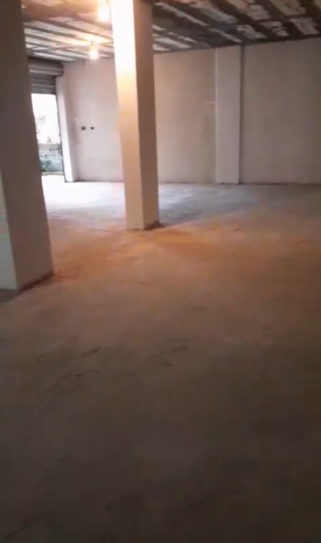 WAREHOUSES FOR RENT 130 M2 21 DECEMBER 700 EURO