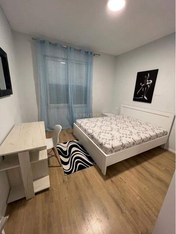 Jepet me qira apartament 2+1+2