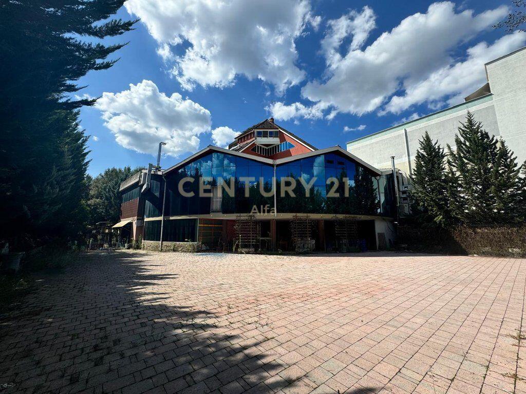 Hotel Bar Restaurant for rent in Peze