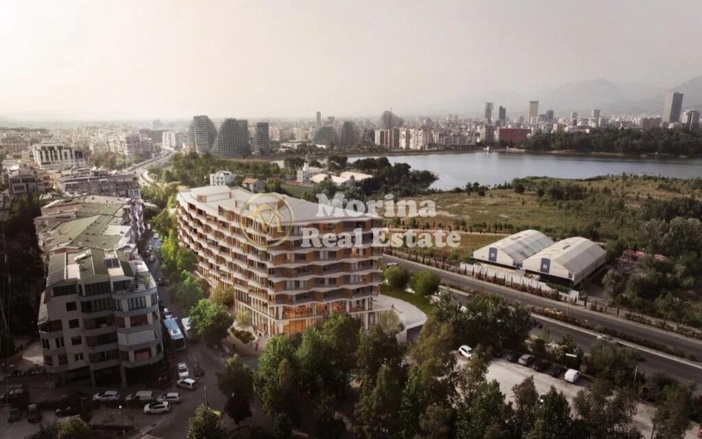 Qera | Ambjent Biznesi | Rruga Liqeni i Thatë | 1500 €/muaj