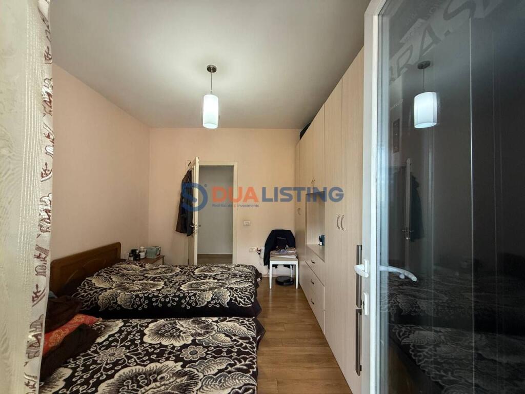 Apartament 2+1+2 në Shitje në Astir, prane Bar Artistit!