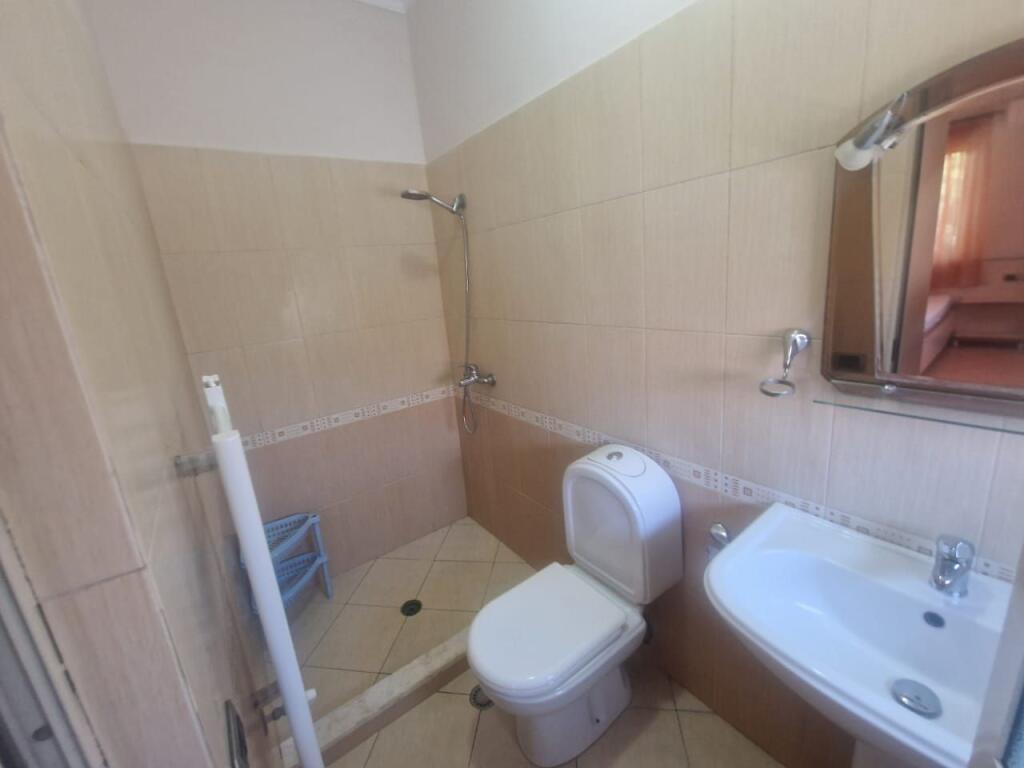 JEPET VILE ME QERA SELITE