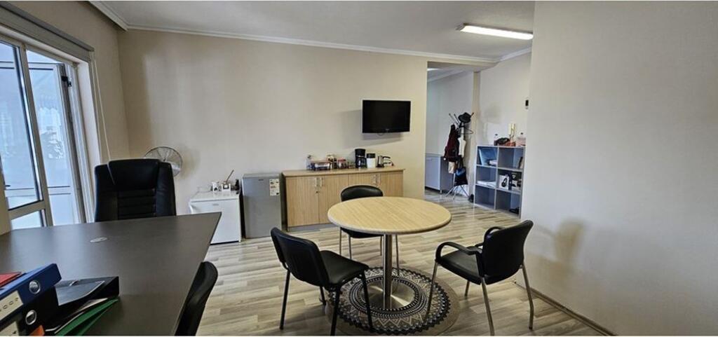 Penthouse - Për Qira - Blloku, Tiranë